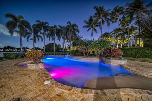 10792 Pine Lodge Trl, Davie, FL, 33328-7321 | Card Image