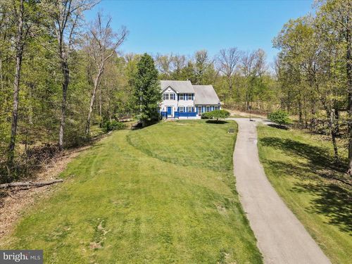 175 Wagontrain Trl, Hedgesville, WV, 25427-3173 | Card Image