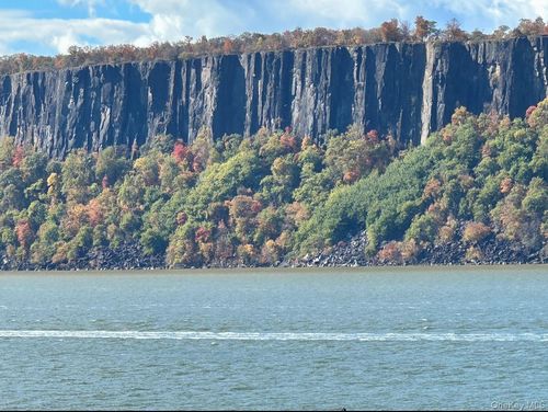 apt-2a-31 Maple Ave, Hastings On Hudson, NY, 10706-1443 | Card Image