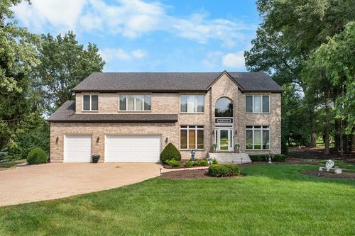 4N331 Augusta Dr, West Chicago, IL, 60185-1218 | Card Image