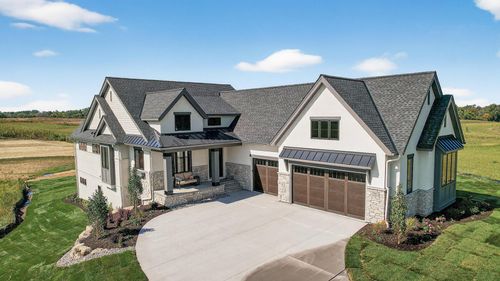 7947 207th St E, Prior Lake, MN, 55372-7553 | Card Image