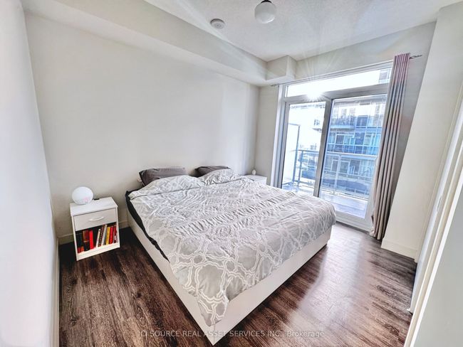 1903 - 2081 Fairview St, Condo with 2 bedrooms, 1 bathrooms and 1 parking in Burlington ON | Image 5