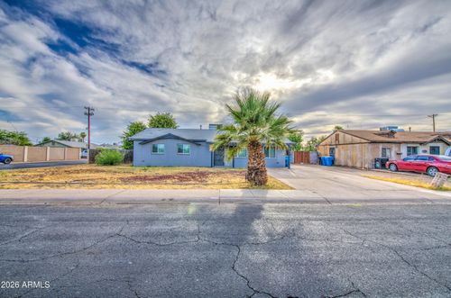 3802 N 79th Ave, Phoenix, AZ, 85033-3625 | Card Image