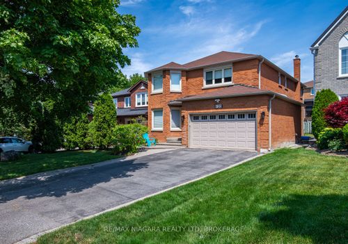 120 Janesville Rd, Thornhill, ON, L4J7A2 | Card Image