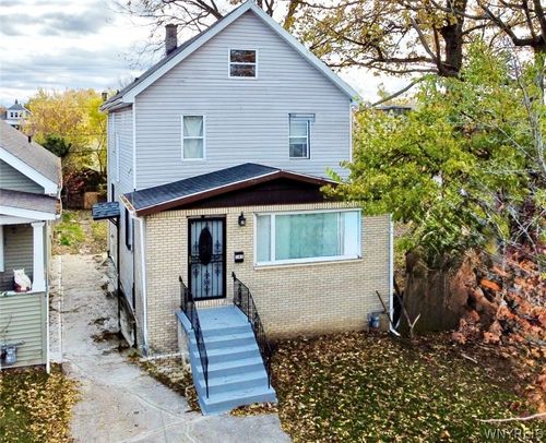 141 Westminster Ave, Buffalo, NY, 14215-1714 | Card Image