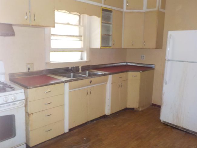 1405 5 Th St, House other with 2 bedrooms, 1 bathrooms and null parking in Bedford IN | Image 7