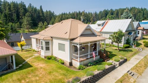114 4th St, Roslyn, WA, 98941-5859 | Card Image