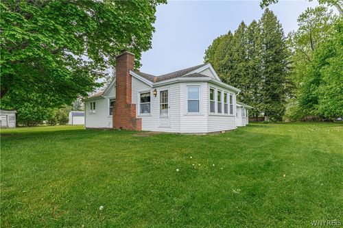 4441 E Lake Rd, Wilson, NY, 14172-9740 | Card Image