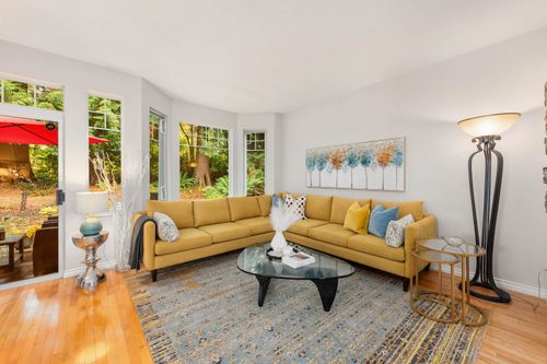 37-7500 Cumberland St, Burnaby, BC, V3N4Z9 | Card Image