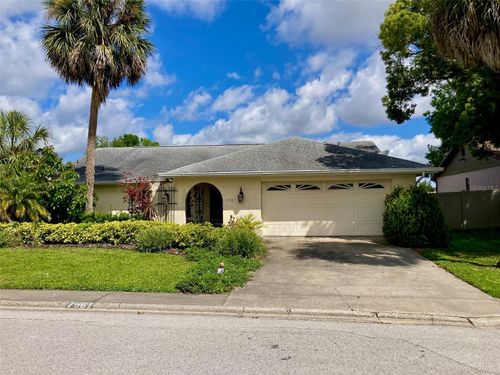 7561 Holly Lake Ln, NEW PORT RICHEY, FL, 34653-2121 | Card Image