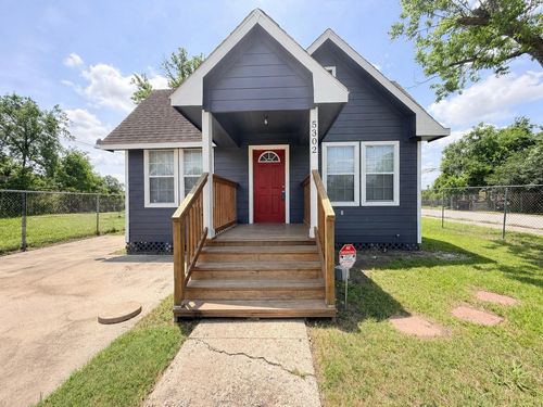 5302 Clay St, Houston, TX, 77023-2012 | Card Image