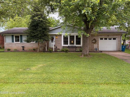 4302 Mada Way, Louisville, KY, 40272-3046 | Card Image