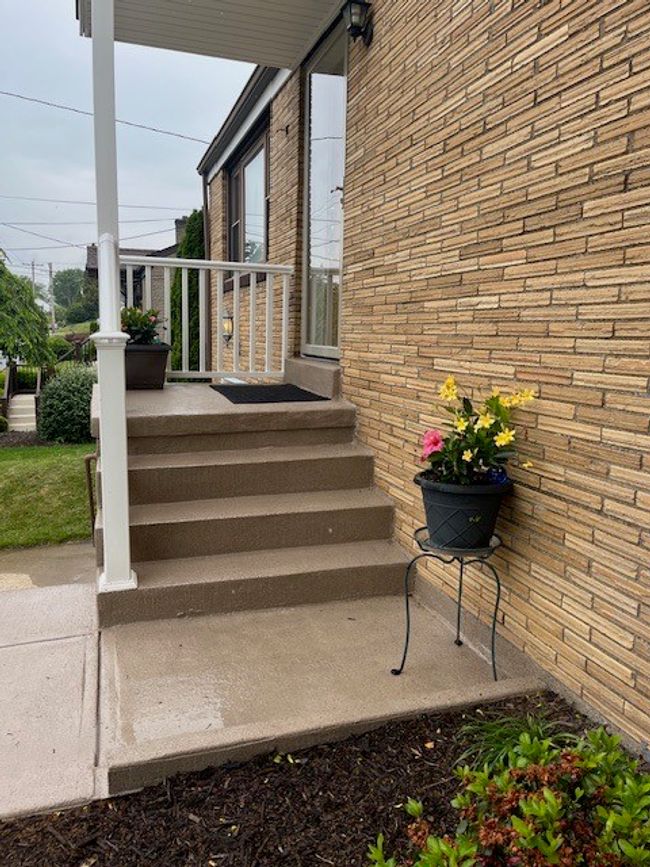 New Front Steps | Image 26