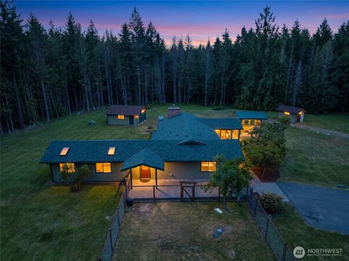 61 Saddle Dr, Port Townsend, WA, 98368-8907 | Card Image