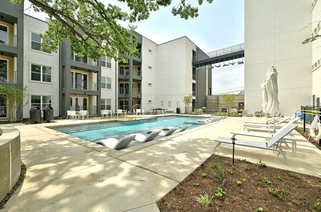 Community Pool | Image 32