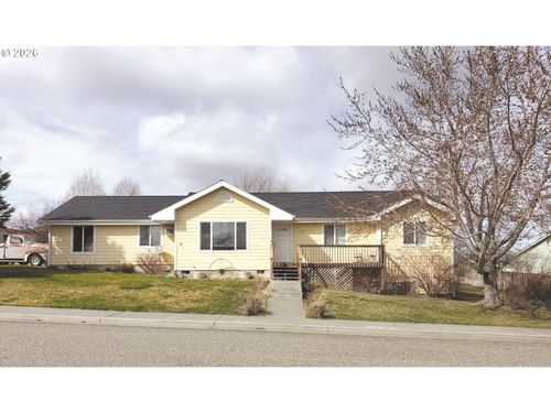 875 Lakeview Ct, Heppner, OR, 97836 | Card Image