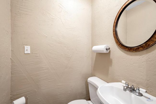 1605 N Big Spring St, Home with 0 bedrooms, 0 bathrooms and null parking in Midland TX | Image 17