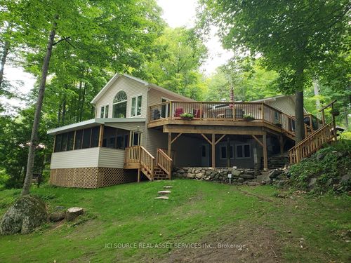 703 Davidson Lane, White Lake, ON, K0A3L0 | Card Image