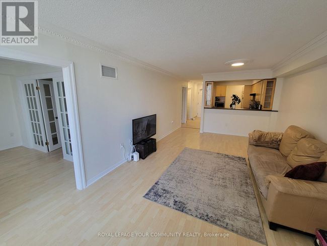 617 - 309 E Major Mackenzie Drive E, Condo with 2 bedrooms, 2 bathrooms and 1 parking in Richmond Hill (Harding) ON | Image 12