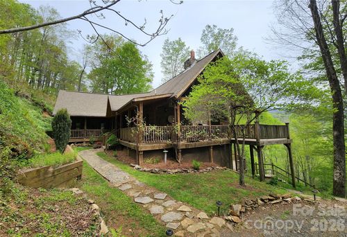 604 Croft View Dr, Bakersville, NC, 28705-8020 | Card Image