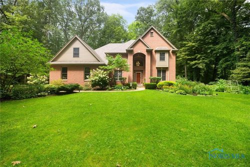 1136 Wentworth St, Holland, OH, 43528-8784 | Card Image
