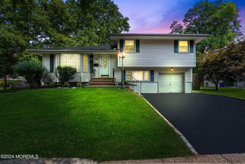 755 Dianne Court, Rahway, NJ, 07065 | Card Image