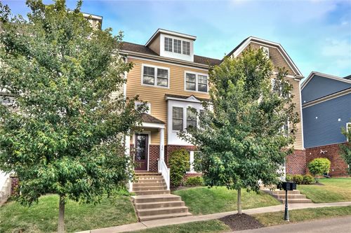 290 Venango Trl, Mars, PA, 16046-4061 | Card Image