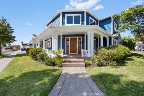 5549 W 133rd St, Hawthorne, CA, 90250-4906 | Card Image