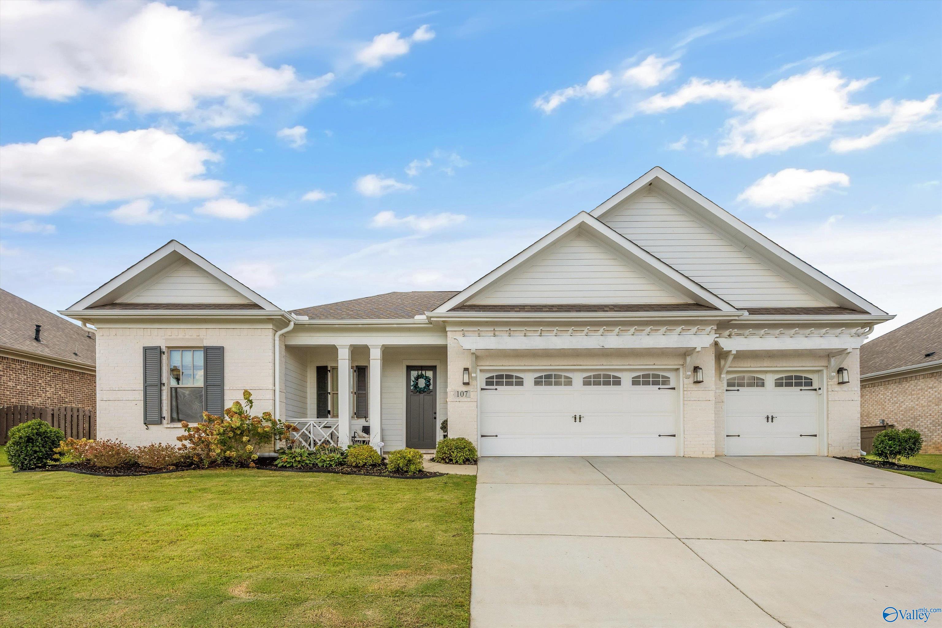 107 Peach Farm Cir, For Sale in Madison - eXp Realty
