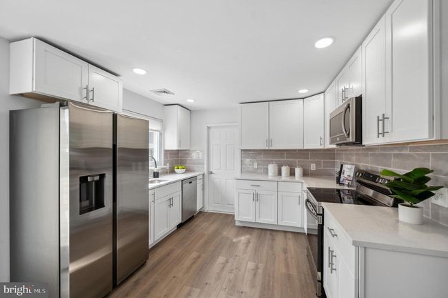 2210 Sproul Rd, House other with 3 bedrooms, 2 bathrooms and null parking in BROOMALL PA | Image 4