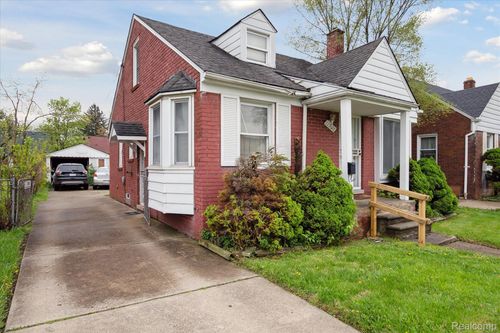 11908 Roxbury St, Detroit, MI, 48224-4114 | Card Image