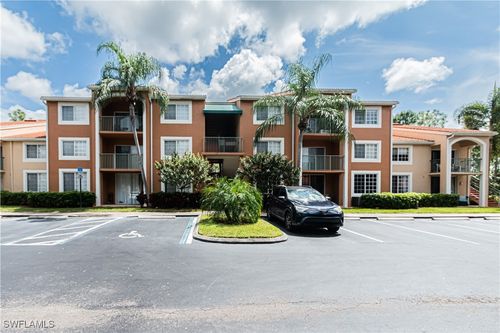 apt-107-1260 Wildwood Lakes Blvd, NAPLES, FL, 34104-5802 | Card Image