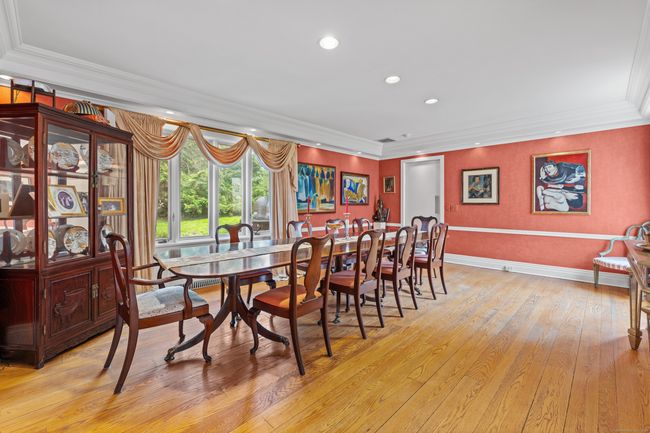 37 Green Acre Ln, House other with 7 bedrooms, 6 bathrooms and null parking in Westport CT | Image 8