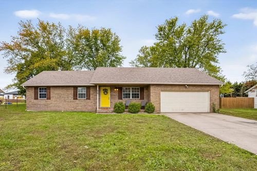 216 Country Ln, Mount Vernon, MO, 65712-1980 | Card Image