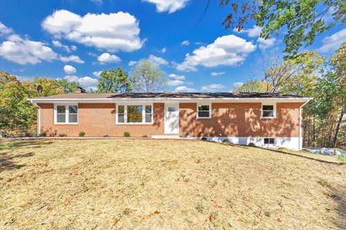 1175 3rd St, Blue Ridge, VA, 24064-1037 | Card Image