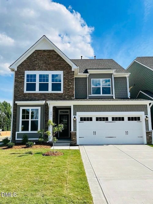 401 Ressler St, Holly Springs, NC, 27540-5811 | Card Image