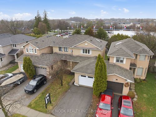 43 Short Crescent, Clarington, ON, L1E2Z5 | Card Image
