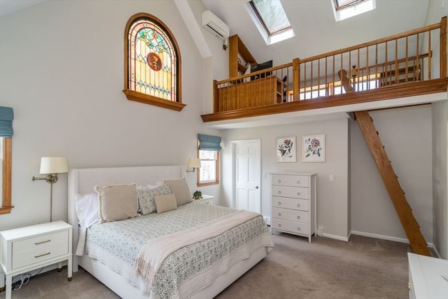 A - 372 Village St, House other with 4 bedrooms, 4 bathrooms and 8 parking in Medway MA | Image 16