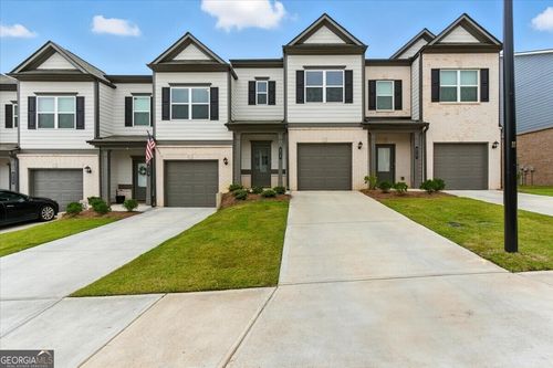 215 Dupont Dr, Cartersville, GA, 30121-1700 | Card Image