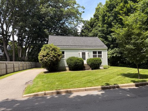 104 Bolton St, Portland, ME, 04102-2504 | Card Image
