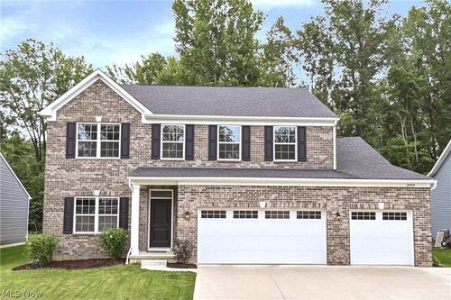 35405 Crystal Creek Ct, Grafton, OH, 44044-8807 | Card Image