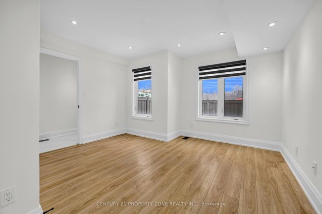 6 Miami Grove, House attached with 5 bedrooms, 5 bathrooms and 1 parking in Brampton ON | Image 12