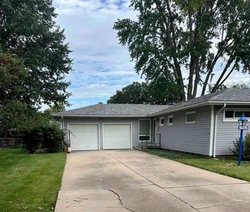 1932 Arlington St, El Dorado, KS, 67042-4104 | Card Image