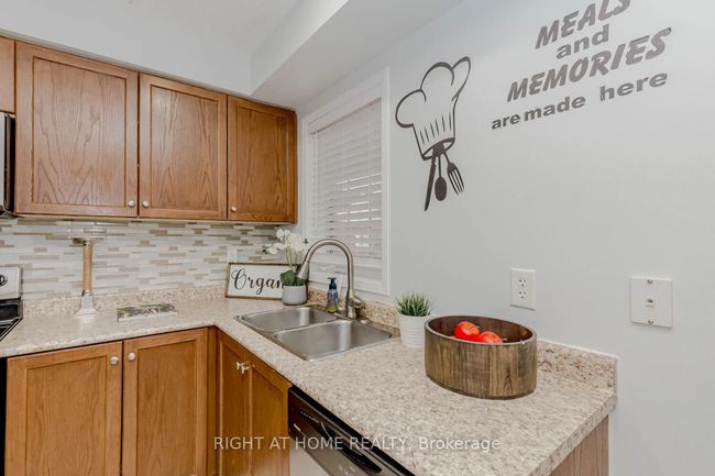 958 Audley Rd N, House attached with 3 bedrooms, 3 bathrooms and 1 parking in Ajax ON | Image 19