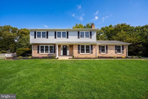 72 Bristle Cone Dr, BEAR, DE, 19701-2160 | Card Image