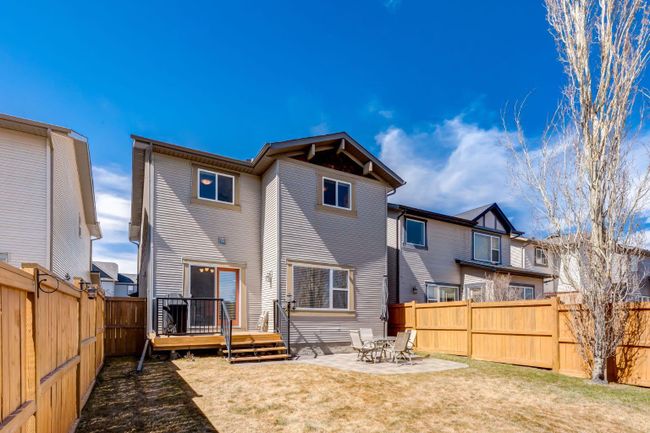 263 Silverado Plains Close Sw, Home with 3 bedrooms, 2 bathrooms and 4 parking in Calgary AB | Image 33