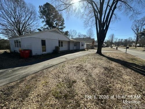710 Oak St, Morrilton, AR, 72110-2034 | Card Image