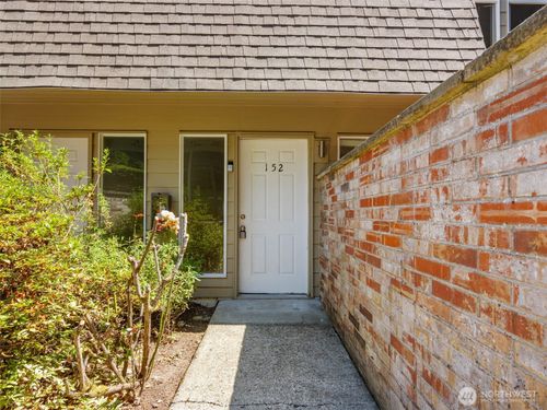 152-152 Sw 200th St, Normandy Park, WA, 98166-4024 | Card Image
