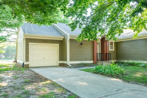 5408 Vista Dr, West Des Moines, IA, 50266-7217 | Card Image