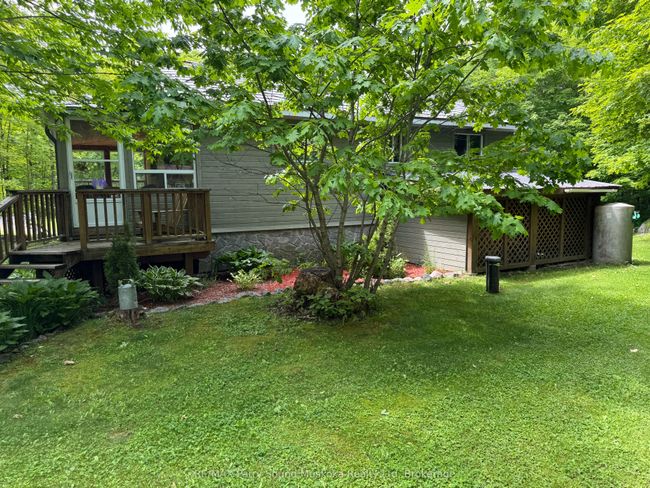 18 Jones Rd, House other with 2 bedrooms, 1 bathrooms and 7 parking in Mckellar ON | Image 33